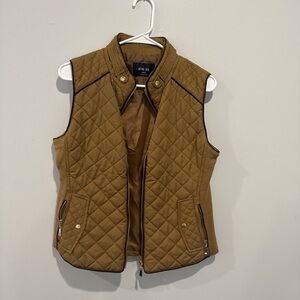 Active USA Quilted Tan Vest